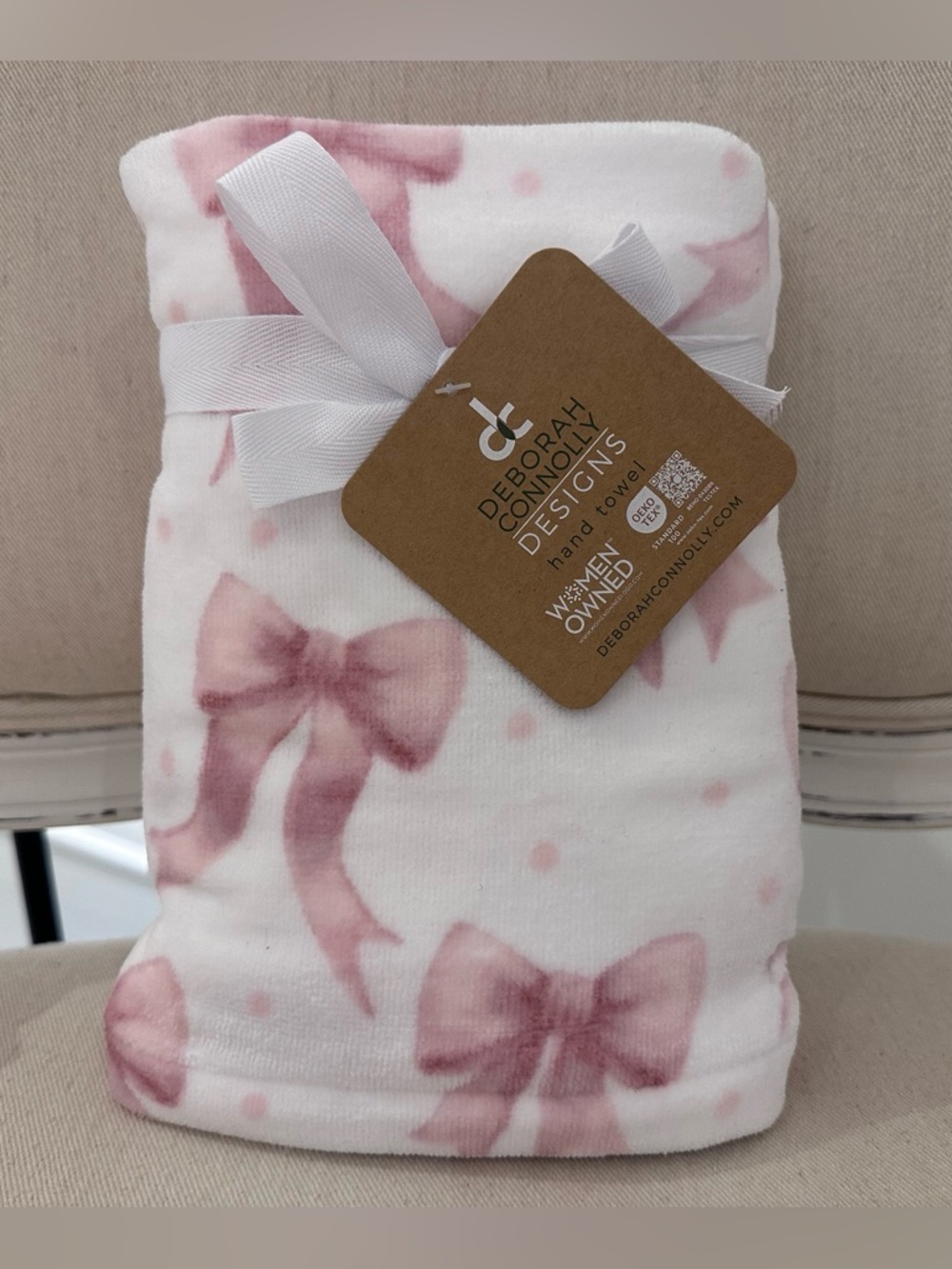Pink Bow Ribbon Polka Dot Guest Hand Towels Set of Two NWT
